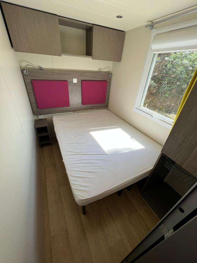 Bungalow Luxe 3 Chambres Surplombant Le Golf De St Tropez Gassin Exteriör bild